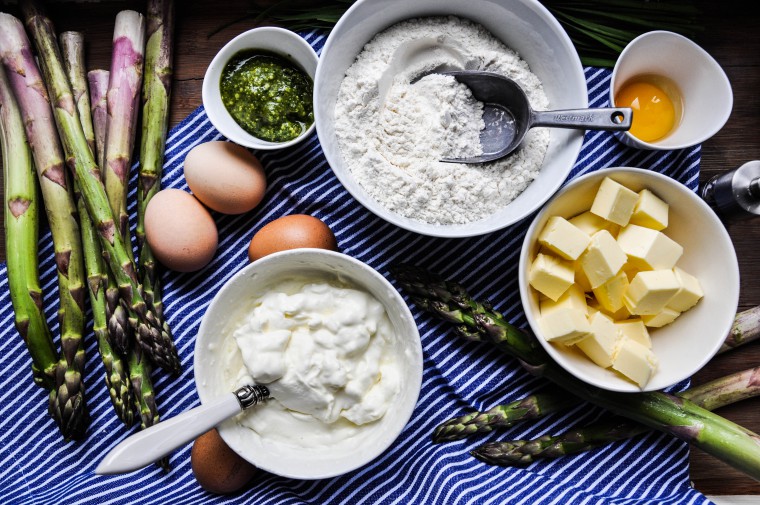 Tiny Spoon - Spargelquiche mit Pesto