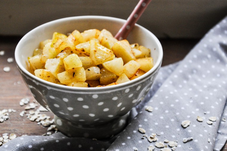 Tiny Spoon - Getreide-Milch-Brei mit Vanillebirnen in brauner Butter