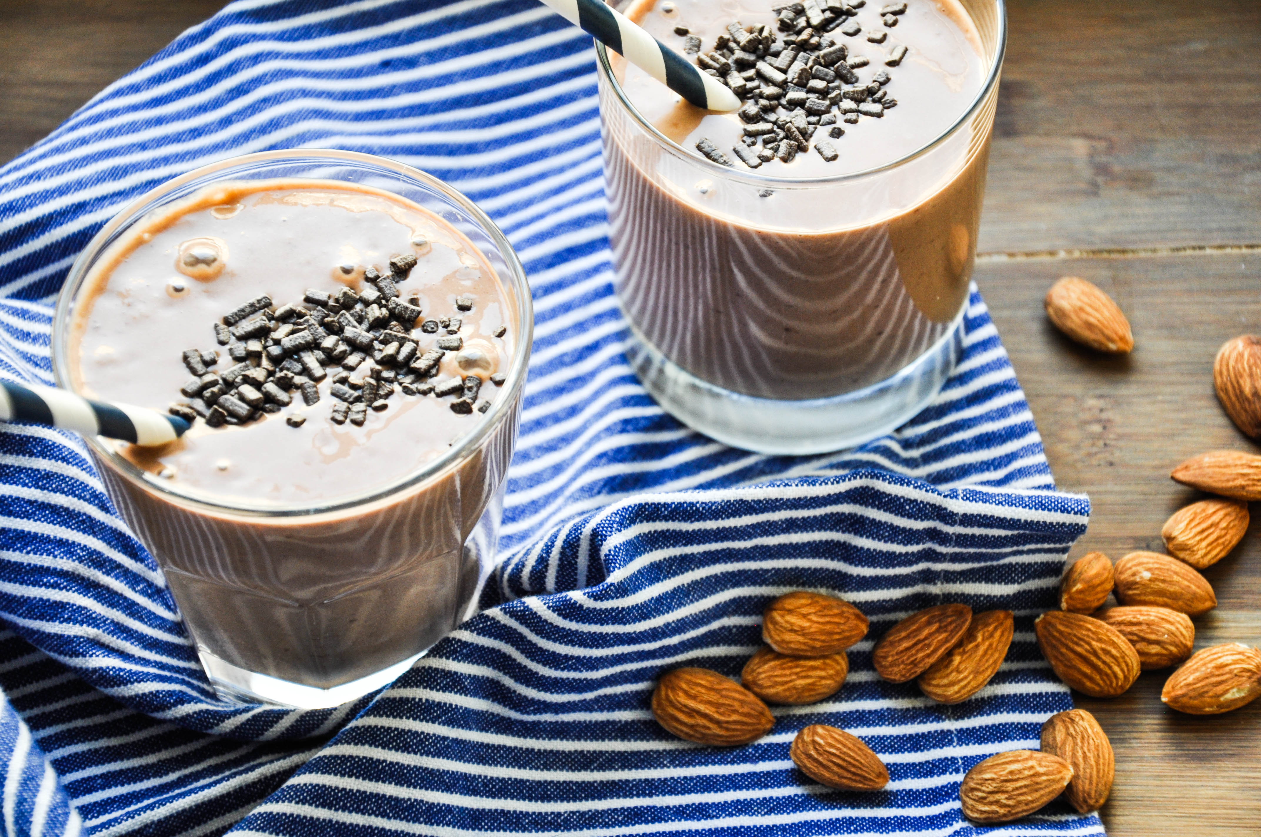 Schoko-Mandel-Shake