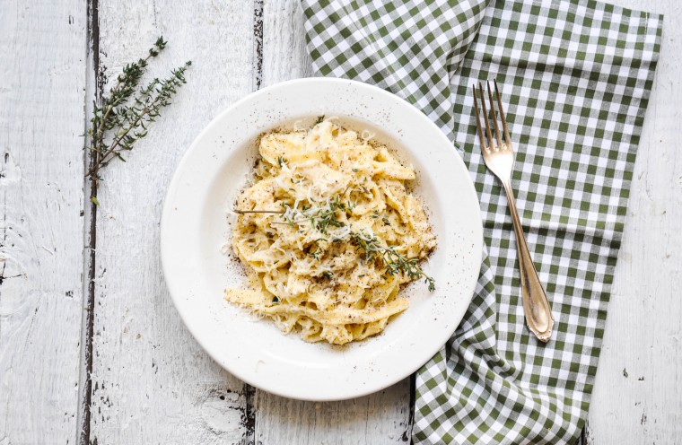 Tiny Spoon - Fettuccine Alfredo mit Blumenkohl