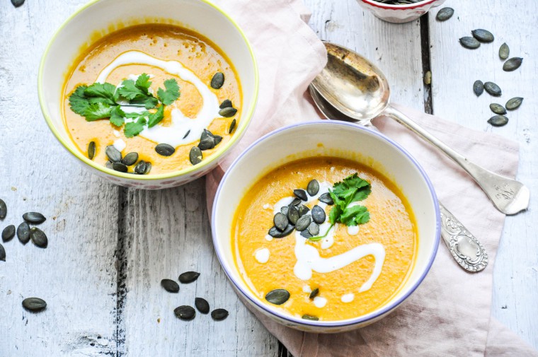 Tiny Spoon - Cremige Kürbissuppe mit Kokosmilch & Ingwer