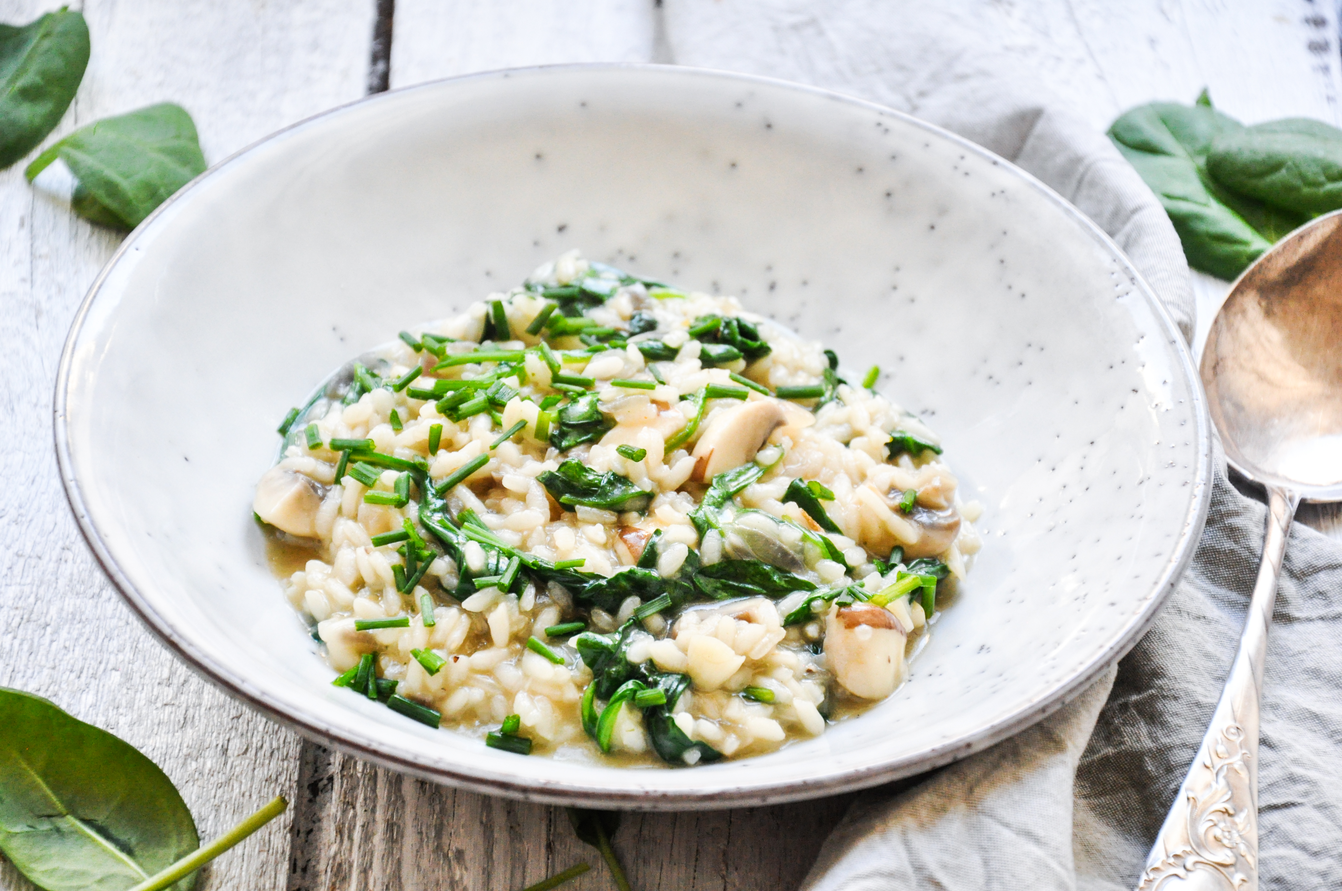 Veganes Pilzrisotto mit Spinat