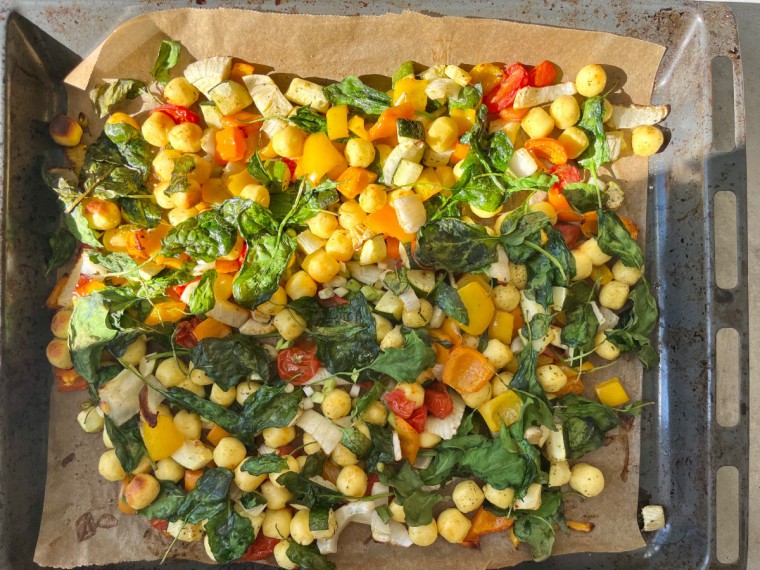 Tiny Spoon - Buntes Gnocchi-Gemüse-Blech